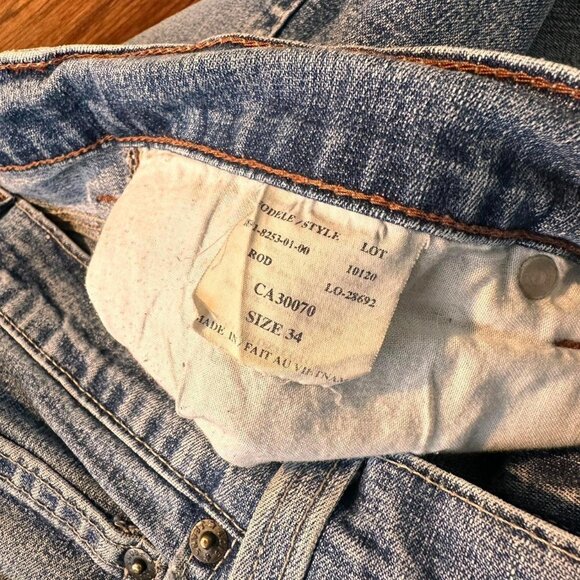 Lois Jeans Light Wash Denim Jorts – Size 34 - Picture 4 of 4